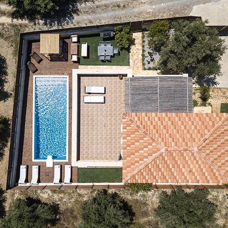 Villa Vera - With Private Heated Pool & Jacuzzi Pangalochori Exterior foto